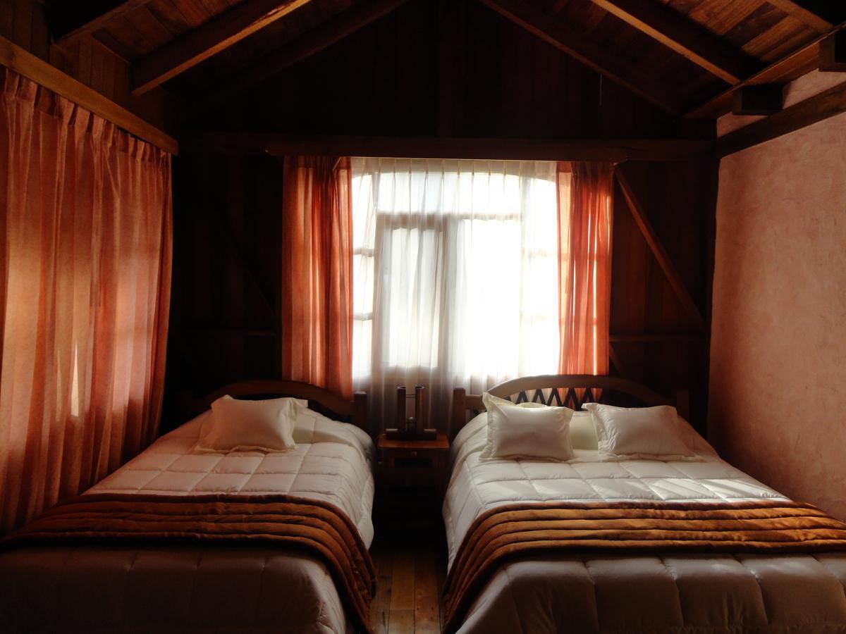 Hosteria "El Encanto" San Miguel de los Bancos ภายนอก รูปภาพ