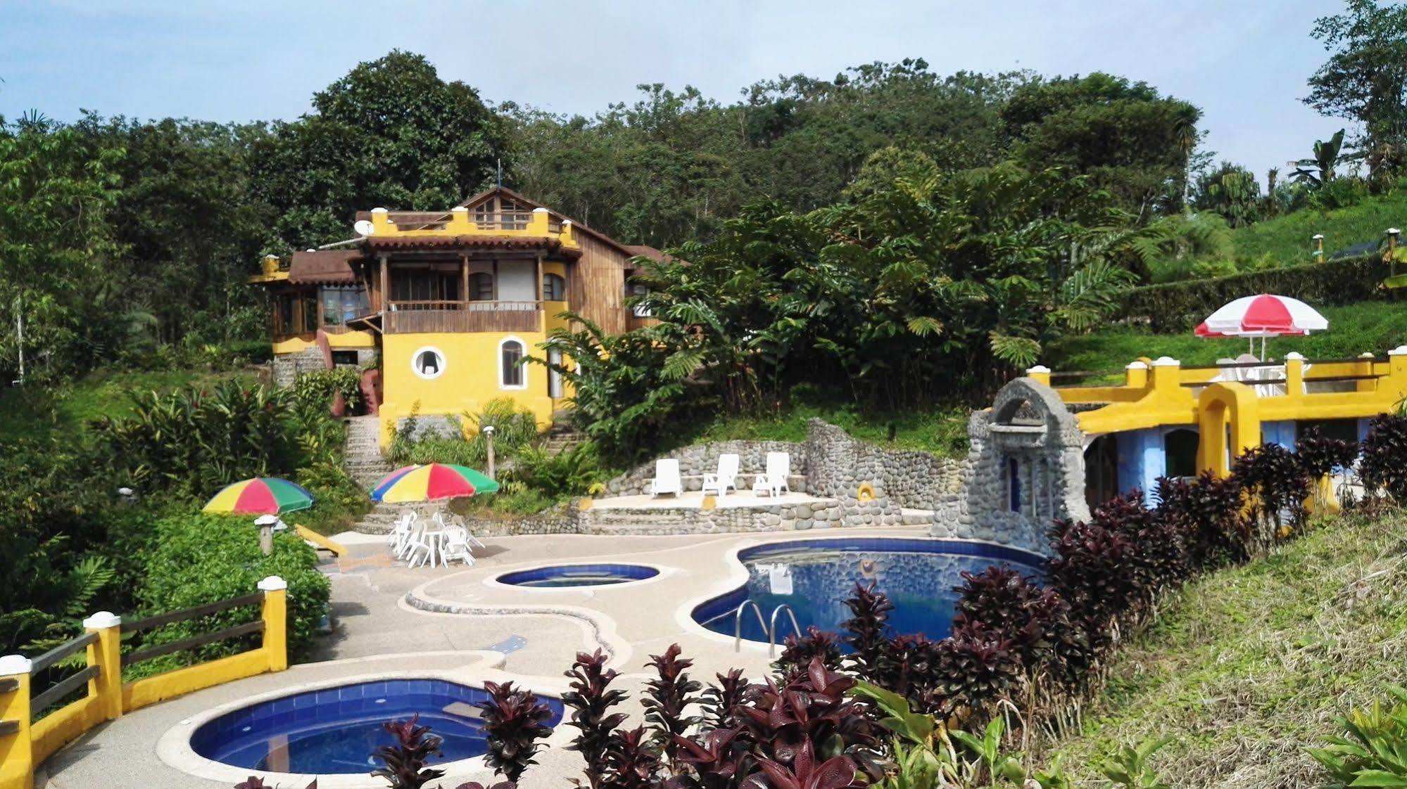 Hosteria "El Encanto" San Miguel de los Bancos ภายนอก รูปภาพ